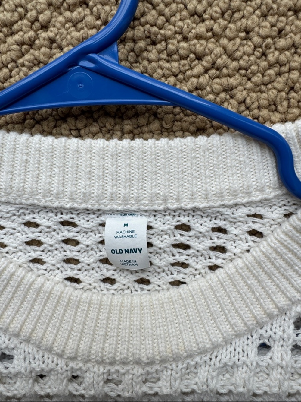 Old Navy Women's Cream Open-Weave Crewneck Sweater - Picture 2 of 2